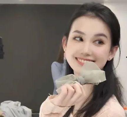 吃瓜网淄博杨金,吃瓜网上的美食达人