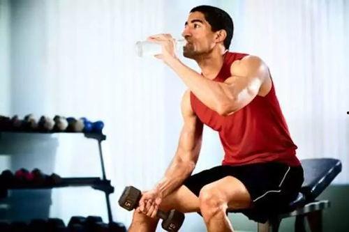 健身网红男吃瓜,揭秘健身圈幕后真相