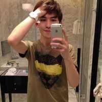 吃瓜网红头像照片男生,揭秘吃瓜网红男生头像背后的故事