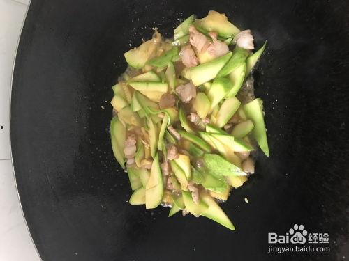 网红吃的小瓜怎么做的呢