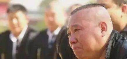 镇平网红吃瓜事件始末视频