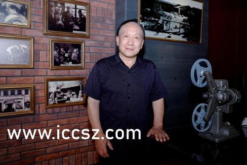 网红吃瓜事件合集视频,揭秘网络红人的幕后故事 第1张 网红吃瓜事件合集视频,揭秘网络红人的幕后故事 第1张